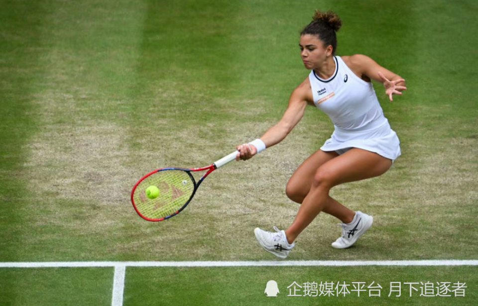 开云在线-G2前途光明！，莎拉波娃新星出色发挥表现突出赛场气氛高涨的简单介绍