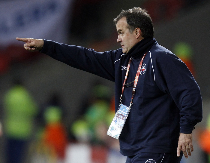 开云在线-包含冲刺阶段阿斯顿维拉防线松动——NBA总决赛节点到来,质疑声仍在,纪律约束更严格的词条